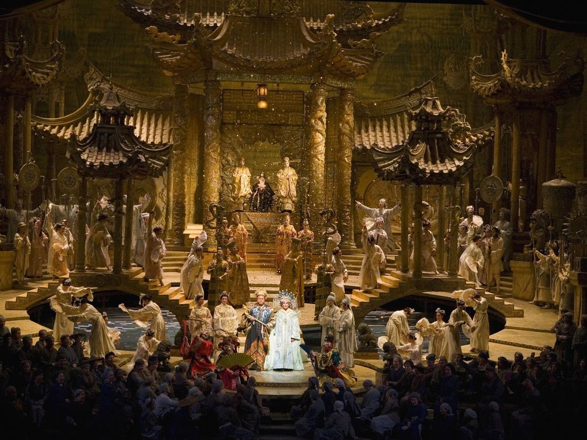 Turandot, Tử Cẩm Thành và ngoại giao "opera"
